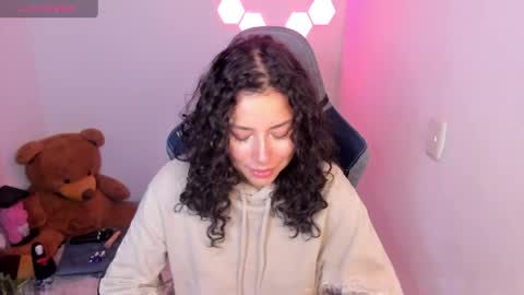 Snapshot of aqua_emilly chatting on April 18, 2026, 11:49 pm aqua emilly online show from April 18, 2026, 11:49 pm