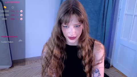 aqua_sultry online show from October 31, 2025, 11:22 am