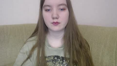 Snapshot of aquanarmin chatting on December 19, 2025, 5:36 am Josefin online show from December 19, 2025, 5:36 am