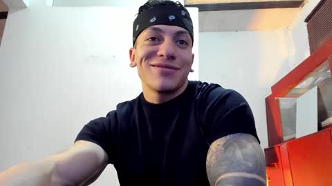 Jonathan online show from November 14, 2025, 5:55 pm