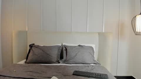 Snapshot of ara_ferrer chatting on February 9, 2026, 8:24 pm Ara Ferrer online show from February 9, 2026, 8:24 pm