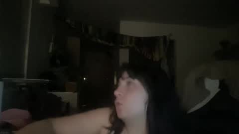 BustyPrincessLeila online show from October 17, 2025, 3:10 am