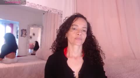 Snapshot of arabiel chatting on January 18, 2025, 8:30 pm Nadia Cyel online show from January 18, 2025, 8:30 pm