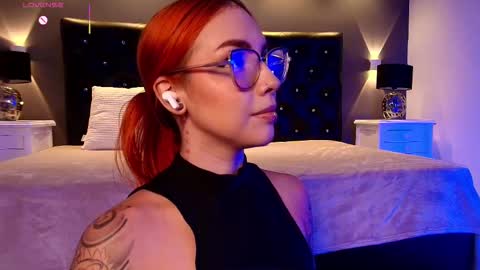 Snapshot of arannamartinez chatting on November 12, 2025, 7:57 pm IGLondon mj2 online show from November 12, 2025, 7:57 pm