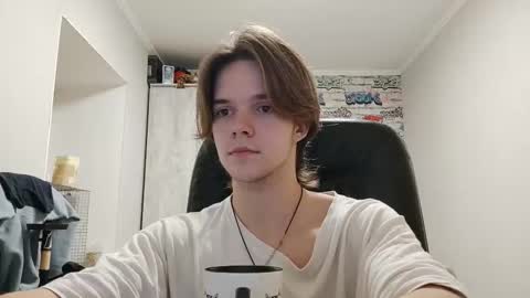 Snapshot of arcanetracer chatting on December 3, 2025, 8:07 pm Daniel online show from December 3, 2025, 8:07 pm