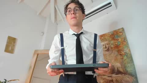 Snapshot of archie_kings_ chatting on January 16, 2025, 12:20 pm Archie online show from January 16, 2025, 12:20 pm