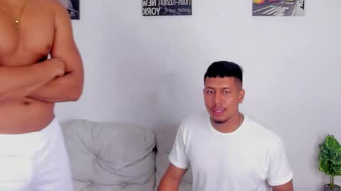 ares levi online show from November 10, 2025, 7:13 pm