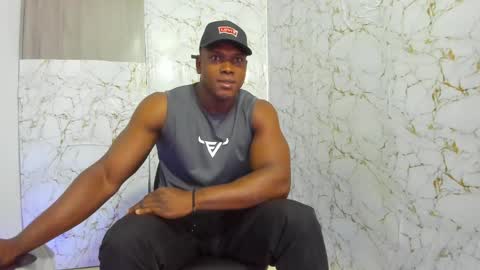 Snapshot of arex_black chatting on April 29, 2026, 8:40 am Alex online show from April 29, 2026, 8:40 am