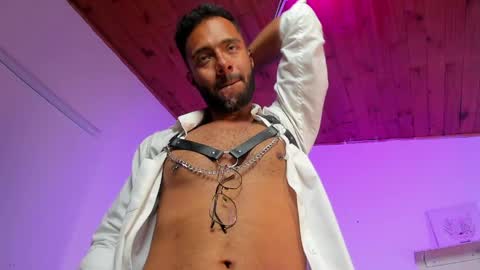Alex Cortez online show from May 22, 2026, 4:12 pm