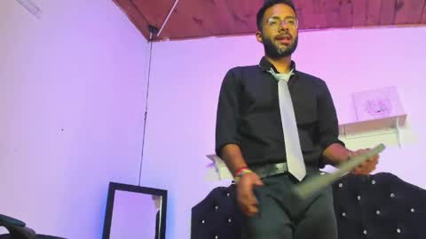 Alex Cortez online show from May 28, 2026, 3:42 pm