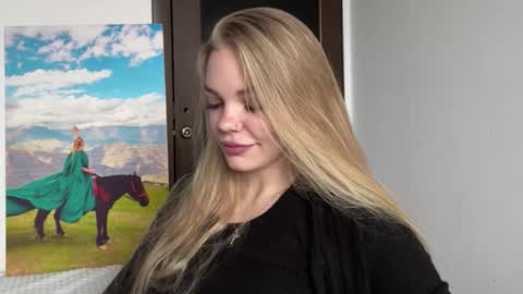 Snapshot of argeliaboivin chatting on December 3, 2025, 8:12 am Amelia online show from December 3, 2025, 8:12 am