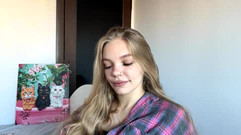 Snapshot of argeliaboivin chatting on December 16, 2025, 7:24 am Amelia online show from December 16, 2025, 7:24 am