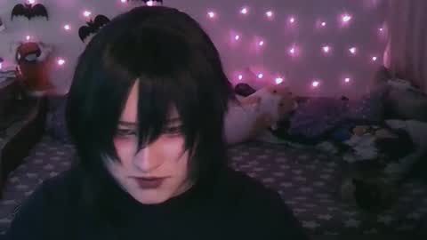 Snapshot of ari_corn chatting on January 15, 2025, 4:43 pm Ahri online show from January 15, 2025, 4:43 pm