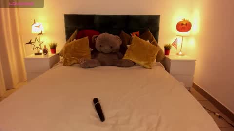 aria69stars online show from October 31, 2025, 4:08 pm