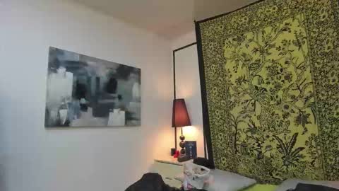 Snapshot of aria_and_orien chatting on November 6, 2025, 11:00 am aria y orien online show from November 6, 2025, 11:00 am