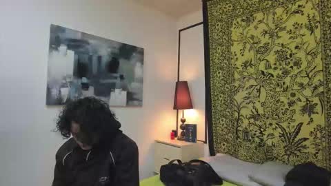 Snapshot of aria_and_orien chatting on November 11, 2025, 11:10 am aria y orien online show from November 11, 2025, 11:10 am