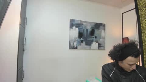 Snapshot of aria_and_orien chatting on December 3, 2025, 10:57 am aria y orien online show from December 3, 2025, 10:57 am