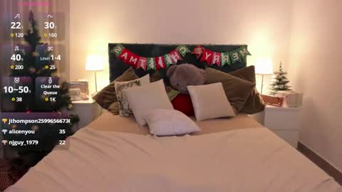 aria_blisss online show from January 3, 2025, 3:01 pm