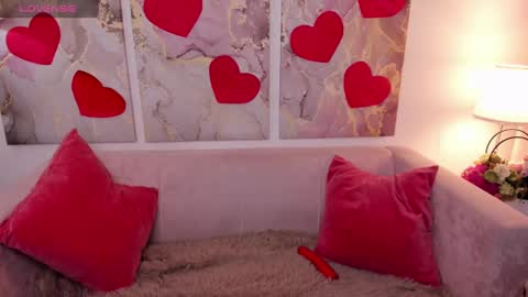 aria_blisss online show from February 28, 2025, 4:43 am