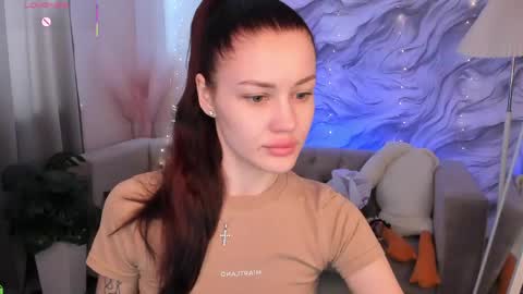 aria_mila online show from May 10, 2026, 3:01 am