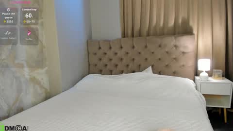 aria_mila online show from May 31, 2026, 3:04 am