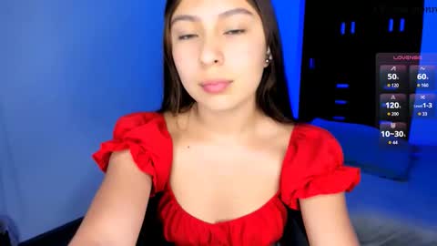 Snapshot of aria_monroee chatting on November 21, 2025, 7:12 pm Im Aria online show from November 21, 2025, 7:12 pm