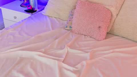 Snapshot of aria_peach_ chatting on July 31, 2026, 9:58 pm ARIA PEACH online show from July 31, 2026, 9:58 pm