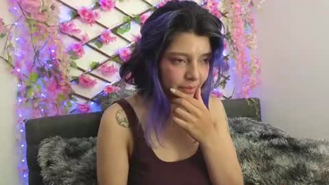 aria_silk online show from June 15, 2026, 1:41 am