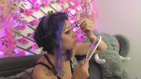 aria_silk online show from July 15, 2026, 6:46 pm