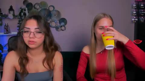 Snapshot of aria_voss_ chatting on May 29, 2026, 6:00 am aria_voss_ online show from May 29, 2026, 6:00 am