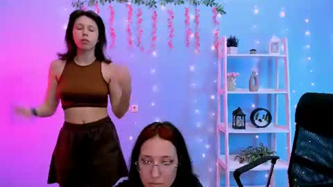 aria_wild_ online show from June 22, 2026, 3:25 am
