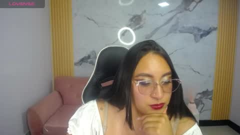 Snapshot of ariabliss_ch chatting on June 16, 2026, 9:06 pm ariabliss_ch online show from June 16, 2026, 9:06 pm