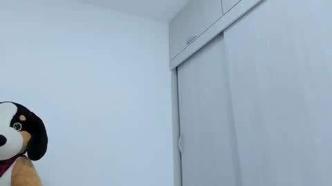 Snapshot of ariacoral chatting on January 9, 2026, 2:42 pm ariacoral online show from January 9, 2026, 2:42 pm