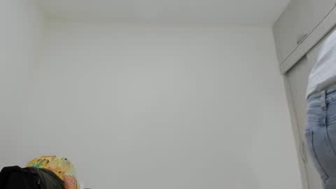 Snapshot of ariacoral chatting on February 15, 2026, 1:41 pm ariacoral online show from February 15, 2026, 1:41 pm