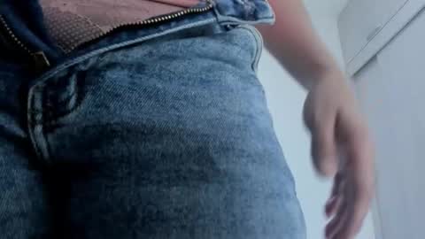 Snapshot of ariacoral chatting on February 20, 2026, 2:39 pm ariacoral online show from February 20, 2026, 2:39 pm