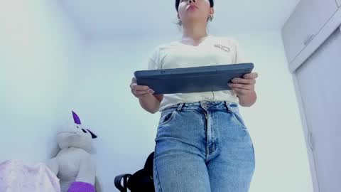 Snapshot of ariacoral chatting on March 30, 2026, 1:23 pm ariacoral online show from March 30, 2026, 1:23 pm