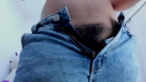 Snapshot of ariacoral chatting on April 9, 2026, 2:44 pm ariacoral online show from April 9, 2026, 2:44 pm