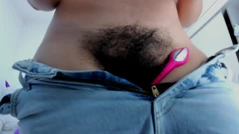 Snapshot of ariacoral chatting on April 10, 2026, 1:27 pm ariacoral online show from April 10, 2026, 1:27 pm