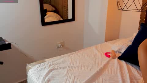 Snapshot of ariadelune7 chatting on January 7, 2026, 9:39 pm ariadelune7 online show from January 7, 2026, 9:39 pm