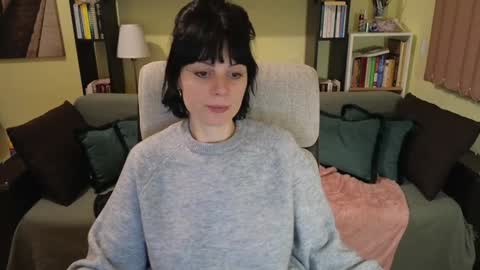 Snapshot of ariadna89 chatting on January 2, 2025, 3:51 pm Adriana online show from January 2, 2025, 3:51 pm