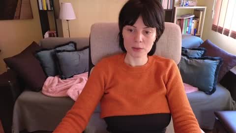 Snapshot of ariadna89 chatting on January 7, 2025, 10:11 am Adriana online show from January 7, 2025, 10:11 am