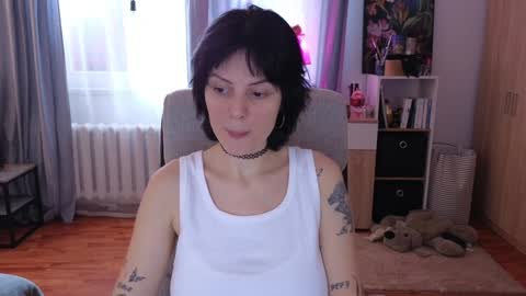 Snapshot of ariadna89 chatting on February 5, 2025, 12:27 pm Adriana online show from February 5, 2025, 12:27 pm