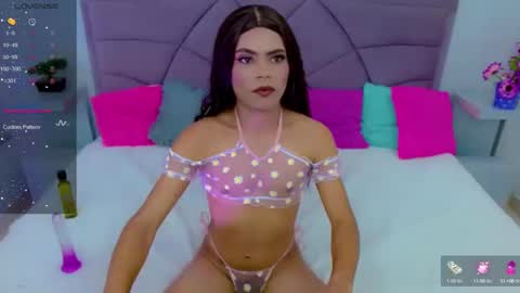 Snapshot of ariadna_princes chatting on February 10, 2025, 5:03 am ARIADNA online show from February 10, 2025, 5:03 am