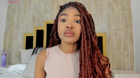 Snapshot of ariafoster chatting on October 28, 2025, 12:14 am Aria Foster online show from October 28, 2025, 12:14 am