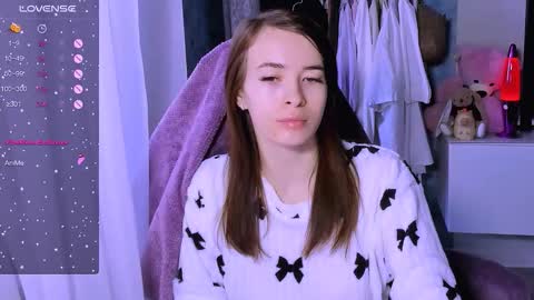 Ari online show from November 24, 2025, 7:30 am
