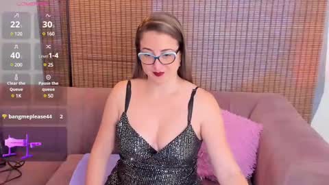Snapshot of ariana_cross_ chatting on December 28, 2024, 1:17 pm Ariana Cruz online show from December 28, 2024, 1:17 pm