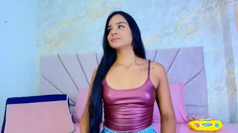 Snapshot of ariana_florez chatting on May 1, 2026, 7:07 pm Sofia online show from May 1, 2026, 7:07 pm
