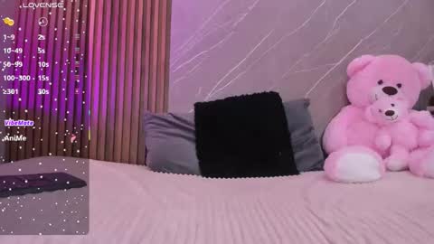 Ariana online show from December 15, 2025, 12:42 pm