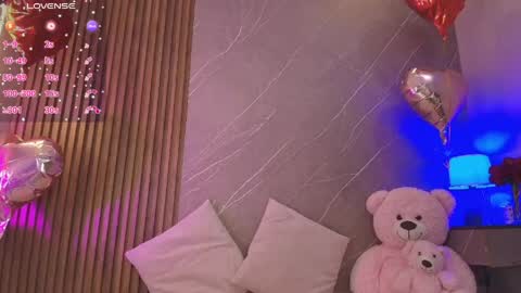 Snapshot of ariana_jhonson11 chatting on April 2, 2026, 12:25 pm Ariana online show from April 2, 2026, 12:25 pm