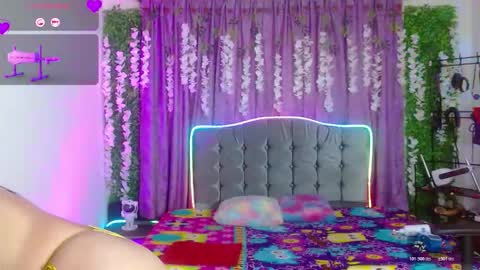 Snapshot of ariana_lopez22 chatting on February 21, 2026, 4:30 pm Ariana online show from February 21, 2026, 4:30 pm